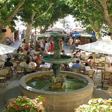 아파트 Avec Terrasse Et Piscine