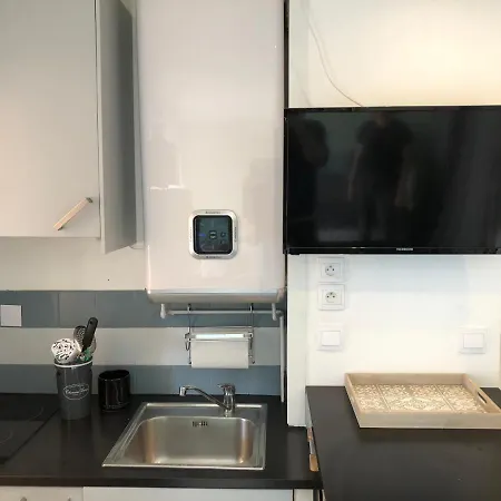 Avec Terrasse Et Piscine Appartement