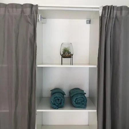 Avec Terrasse Et Piscine Apartment Bandol