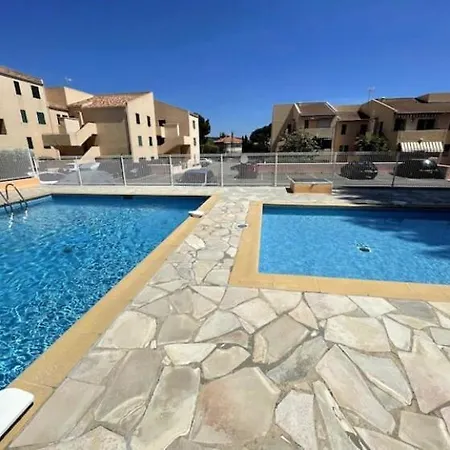 Avec Terrasse Et Piscine * バンドール